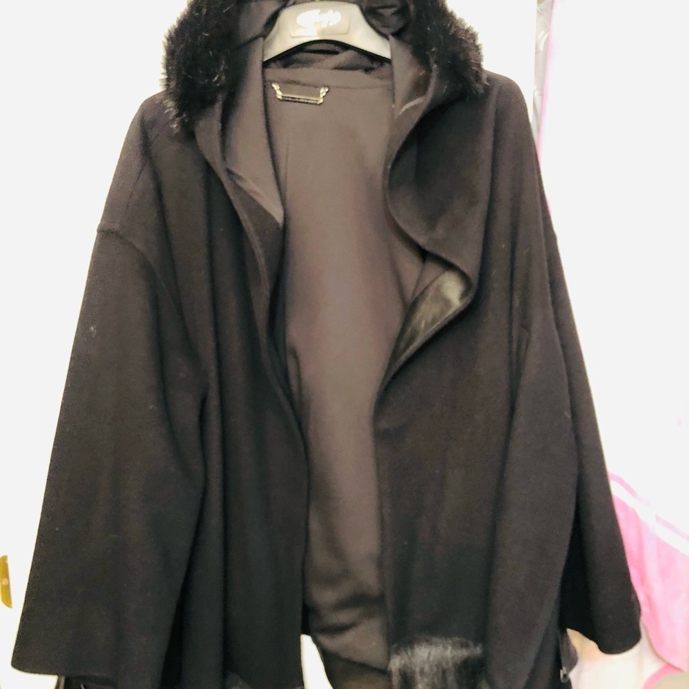 Diane Von Furstenberg DVF large black cashmere blend winter coat faux leather
